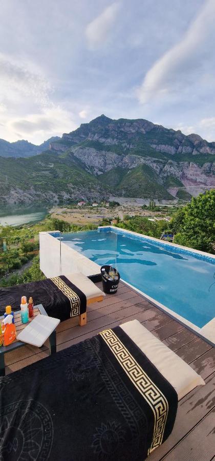 Koman Paradise By Romina Holiday home *
