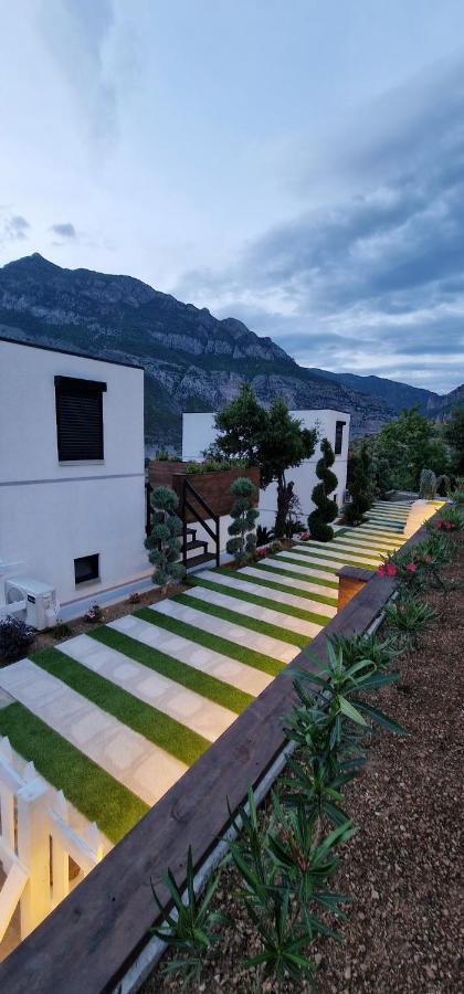 Holiday home Koman Paradise By Romina *