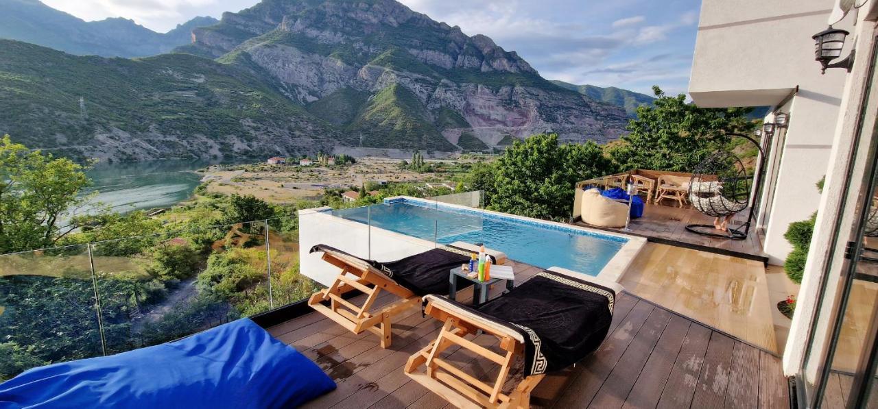 Holiday home Koman Paradise By Romina Shkoder